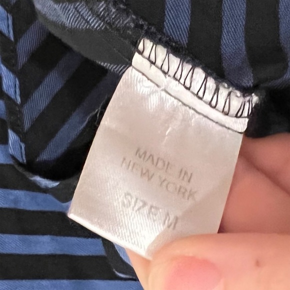 Petersyn Davenport Top Size Medium - Picture 8 of 8